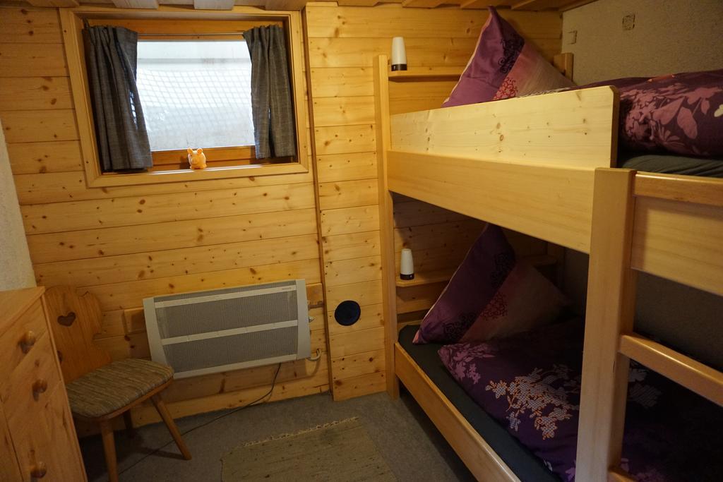 Ferienwohnungen Im Blockhaus Metzler Шварценберґ-ім-Бреґенцервальд Екстер'єр фото